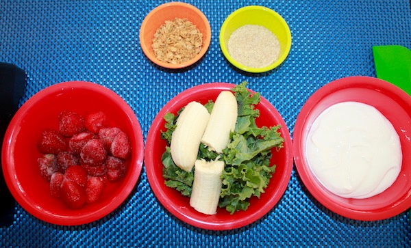 breakfast smoothie ingredients