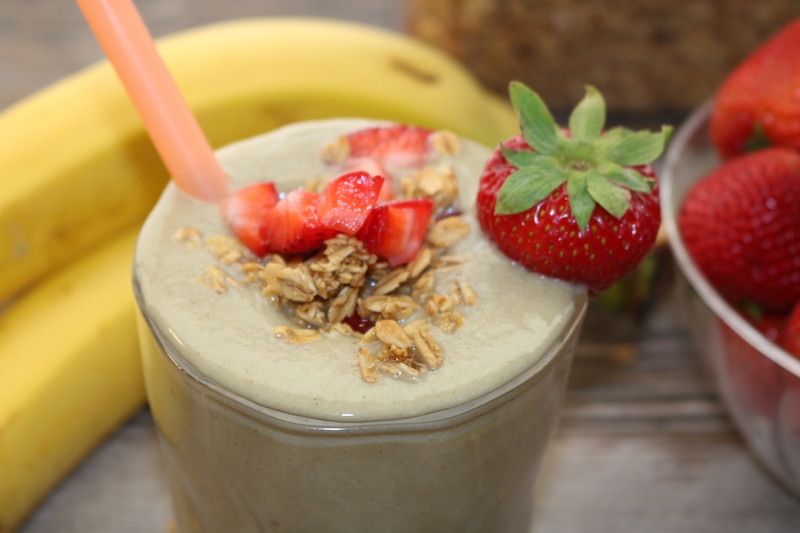 breakfast smoothie with strawberries