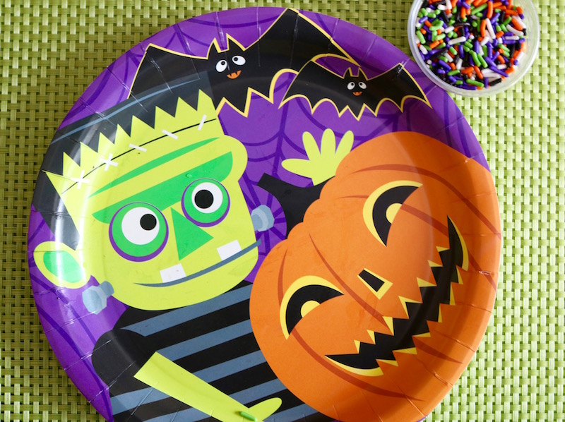 halloween plates