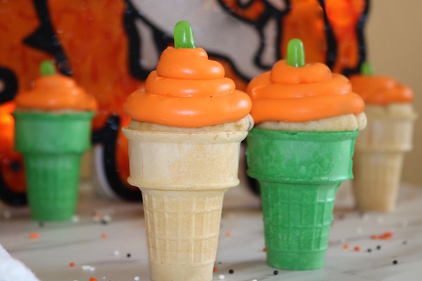 pumpkin cupcake cones for halloween