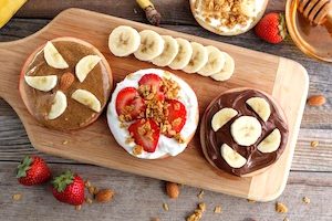 easy apple snacks with nut butters tn