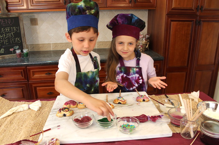 blueberry heart pie pops with kids