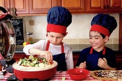 tn kids making veggie pizza