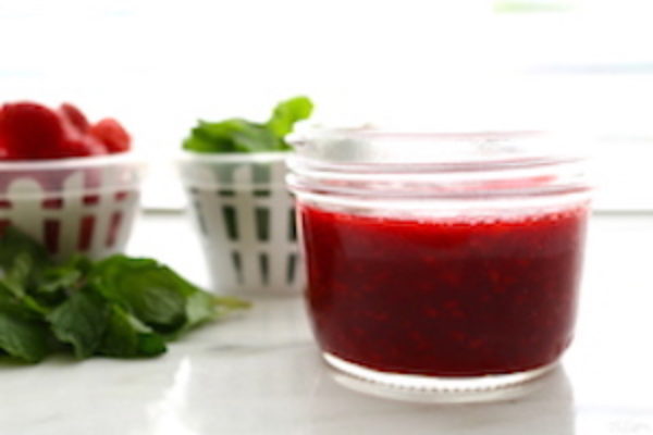 tn simple raspberry sauce