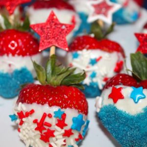 star spangled-strawberries white chocolate covered