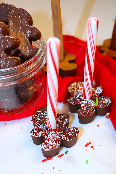 candy cane cocoa recipe with candy cane stir