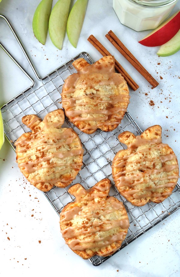 mini apple hand pies with cinnamon glaze