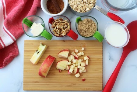 apple pie oatmeal ingredients