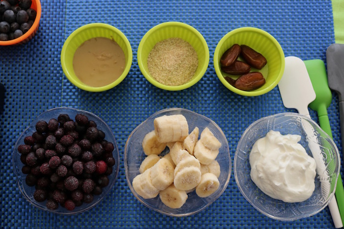 blueberry cashew bowl ingredients