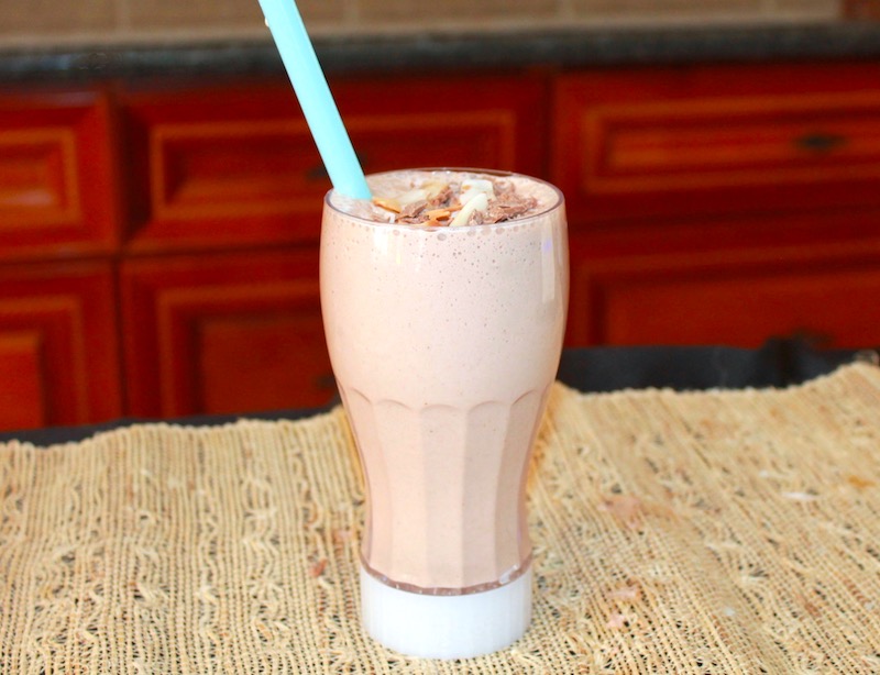 chocolate coconut milk smoothie
