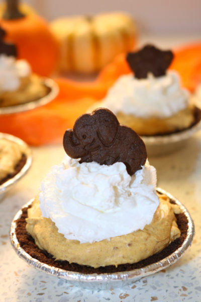 mini pumpkin cheesecakes