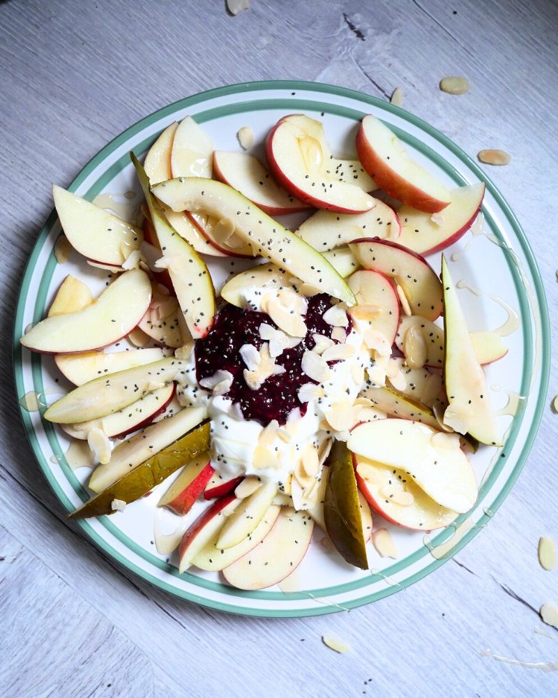 apple and pear nachos