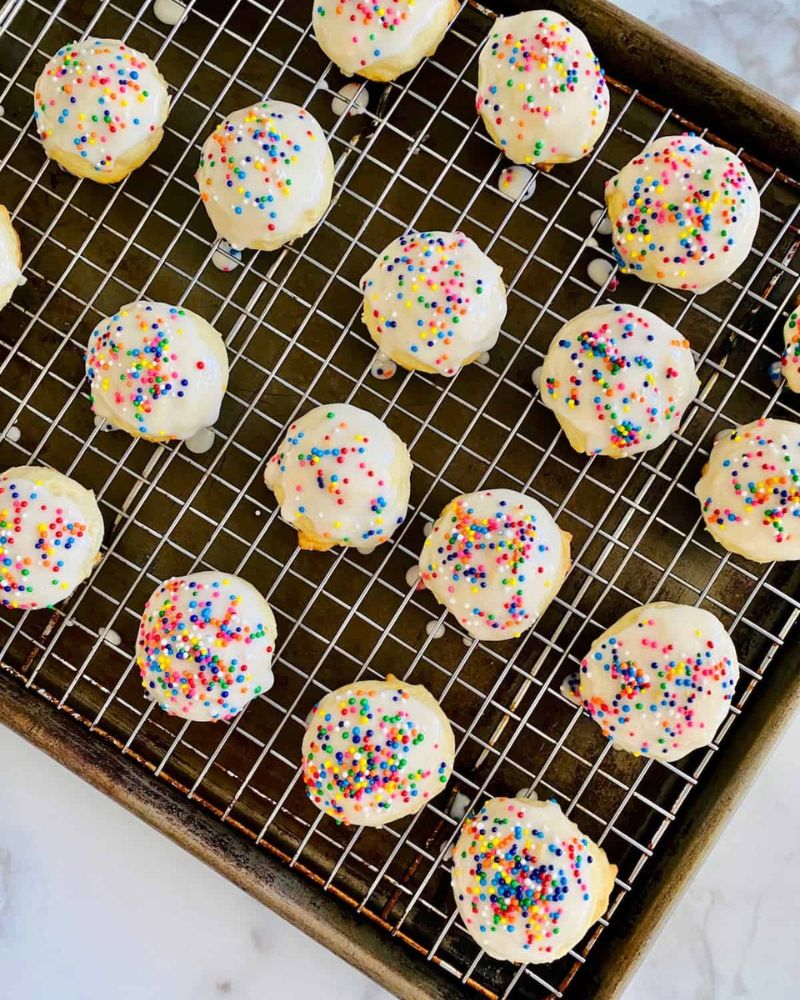 21+ Best Easy SOFT Christmas Cookie Recipes