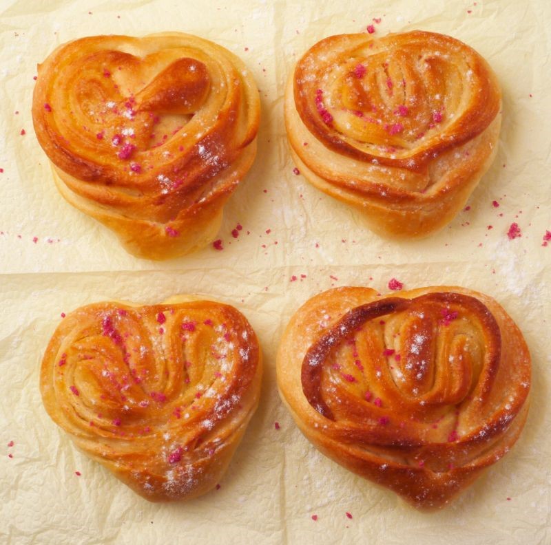 heart bun for valentine's