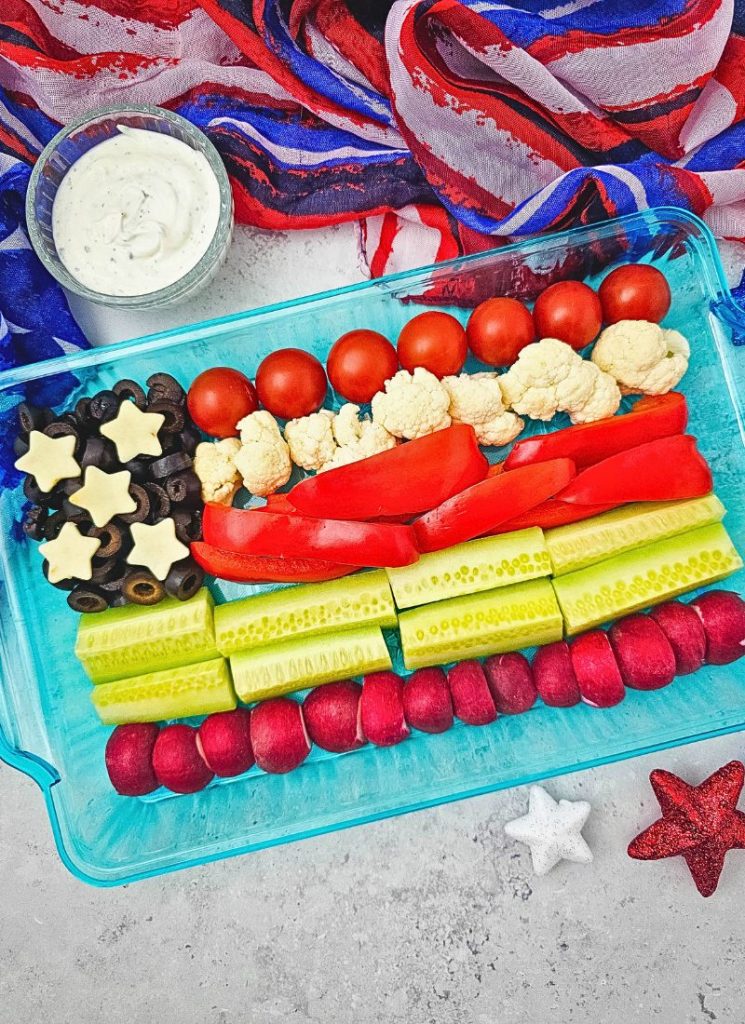 Patriotic Veggie Platter + feature image